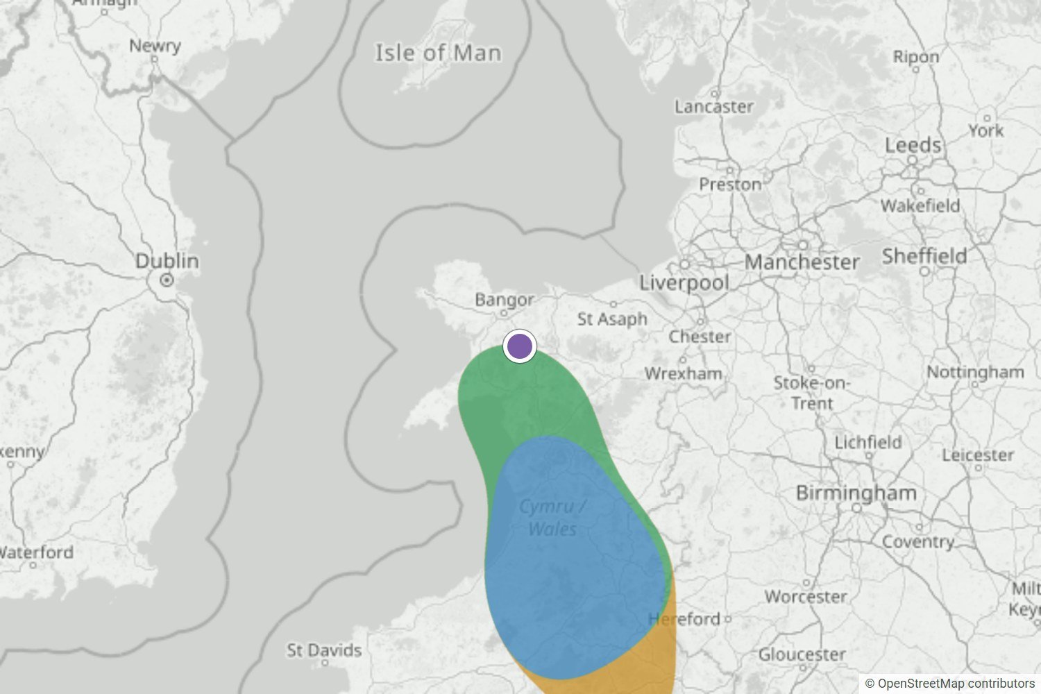 Saved forecast map for 09:00 on 4 October 2026 with Glyder Fawr on the edge of a Likely cloud inversion area over Eryri.